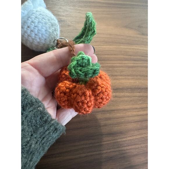 Brand New Hand Made Crochet Halloween Fall Ghost Pumpkin Bag Charm - Picture 4 of 8